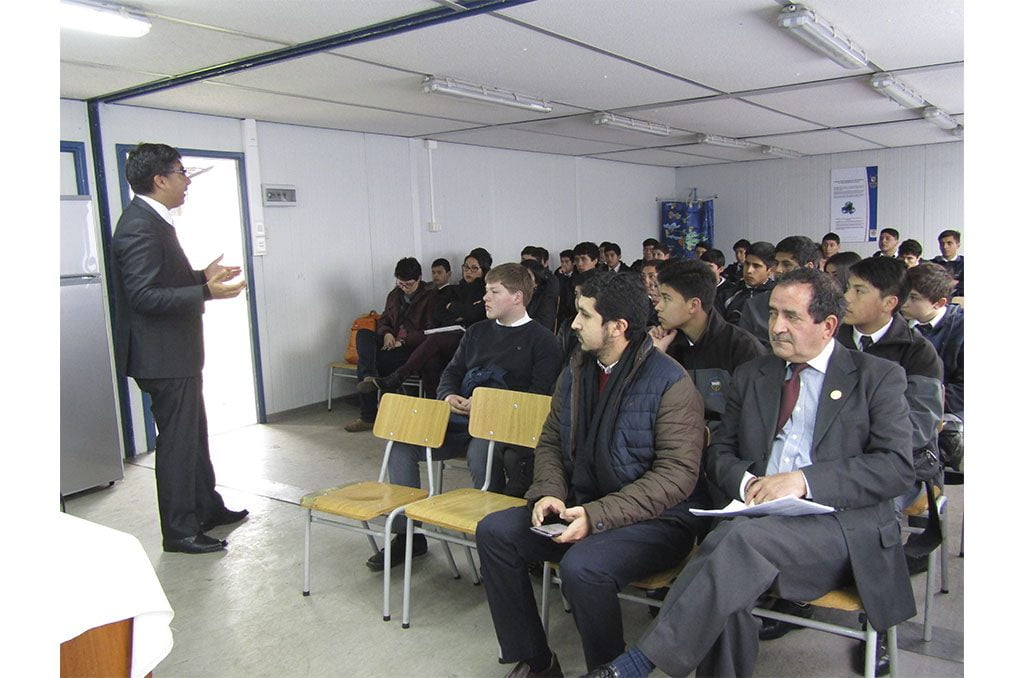 ANGOL: Alumnos Industrialinos trabajan en la formación de Cooperativas de Emprendimiento item-thumbnail