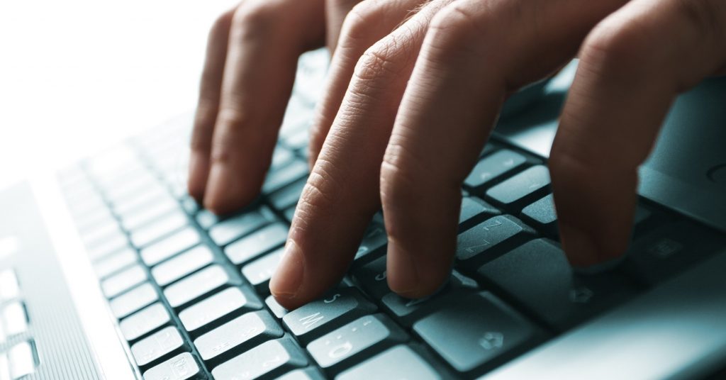 Economía inicia digitalización de archivos de cooperativas, gremios y asociaciones de consumidores item-thumbnail