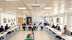FECOVITA Junto a Cooperativas Vitivinícolas del Mundo se Reúnen por un Comercio Justo y Equitativo para Productores y Consumidores. FECOVITA Junto a Cooperativas Vitivinícolas del Mundo se Reúnen por un Comercio Justo y Equitativo para Productores y Consumidores.