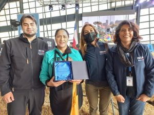Indap y Banco Estado Distinguen a Agricultura Maulina en ExpoMundoRural 2022 Indap y Banco Estado Distinguen a Agricultura Maulina en ExpoMundoRural 2022