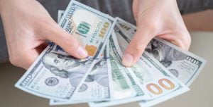 Dólar en Chile: Divisa Abre con Tendencia a la Baja Bordeando los $880 Dólar en Chile: Divisa Abre con Tendencia a la Baja Bordeando los $880