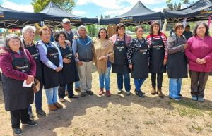 Diez Pequeños Agricultores Venden sus Productos en el Nuevo Mercado Campesino de INDAP en Pelarco Diez Pequeños Agricultores Venden sus Productos en el Nuevo Mercado Campesino de INDAP en Pelarco