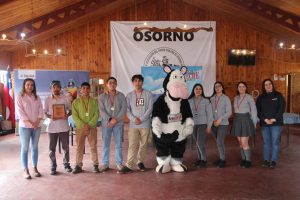 Liceos Agrícolas Participan en la Primera Versión de «Los Juegos de la Leche» en FISUR 2022 Liceos Agrícolas Participan en la Primera Versión de «Los Juegos de la Leche» en FISUR 2022