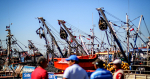 Pescadores industriales acuden al GORE Bío Bío en rechazo a proyecto que impide arrastre de merluza item-thumbnail