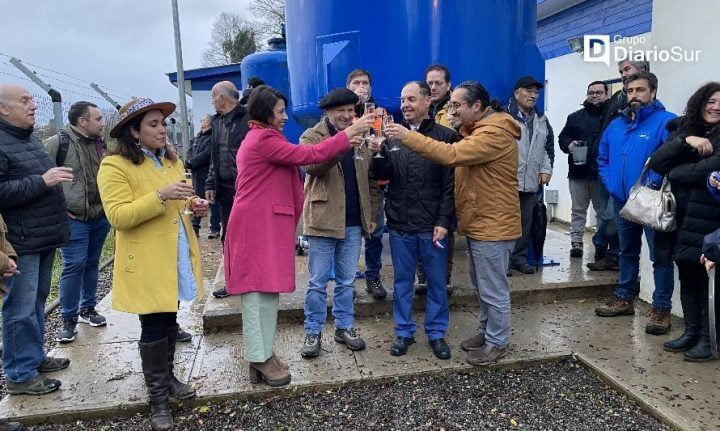 Vecinos de Catripulli en Valdivia Inauguran Nuevo Servicio de Agua Potable Rural